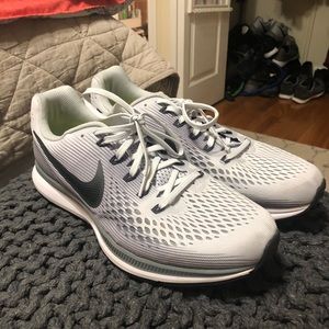 Nike Zoom Pegasus 34 - Mens 11